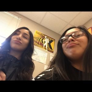 Meet your Posher, Ines